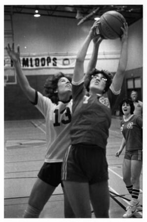 Cariboo College vs Douglas College
