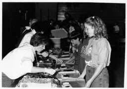 Serving lunch