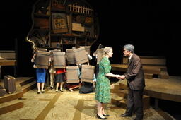 Death of a Salesman production photo 01