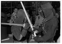 Kendo demonstration: Playfighting
