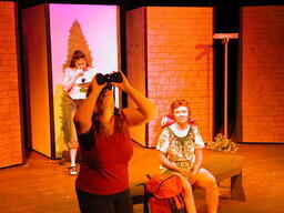 University production photo 05