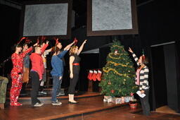 Christmas Unwrapped, a Collective Creation production photo 07
