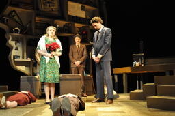 Death of a Salesman production photo 14
