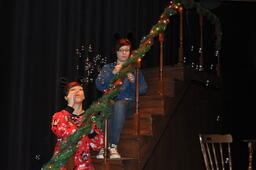 Christmas Unwrapped, a Collective Creation production photo 03
