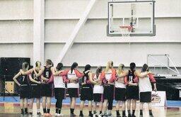 Basketball Team Photo